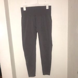 NVGTN Grey Seamless Leggings